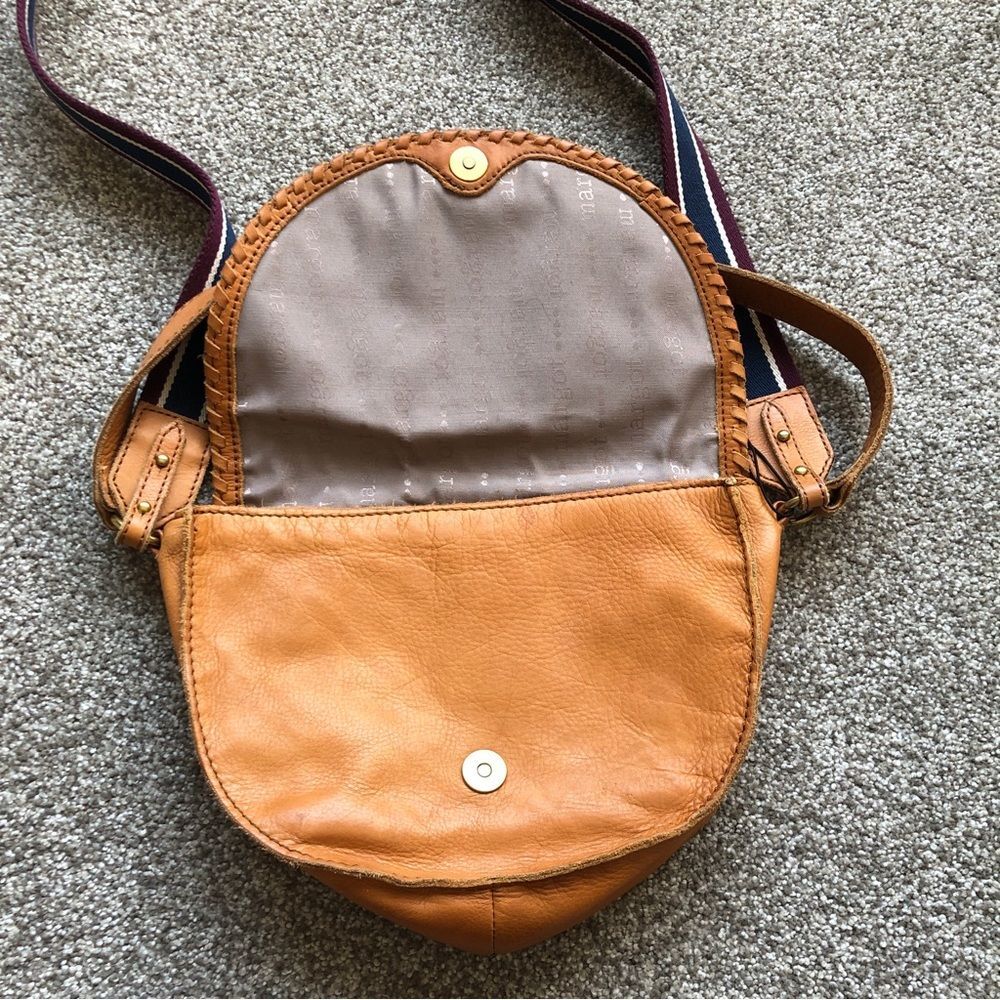 MARGOT NEW YORK BROWN GENUINE LEATHER SHOULDER BAG - Picture 13 of 13
